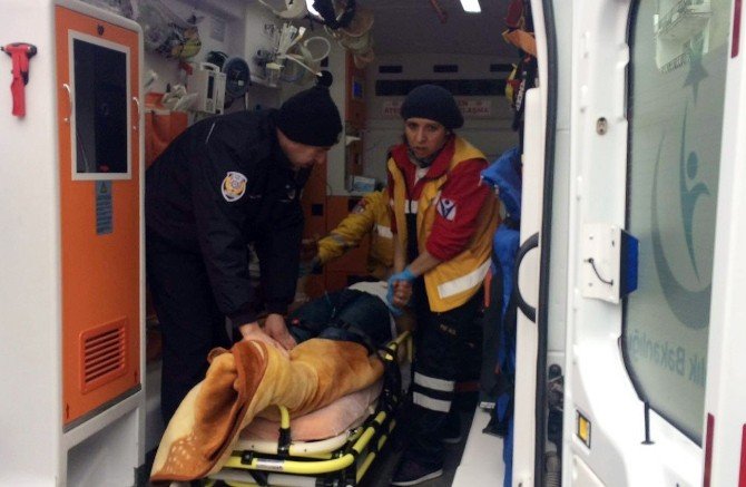 İki Arkadaş Uyuşturucu Komasına Girdi