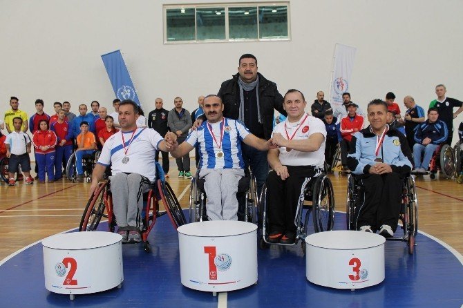 Bedensel Engelliler Badminton’a Konyalı Sporcular Damgasını Vurdu