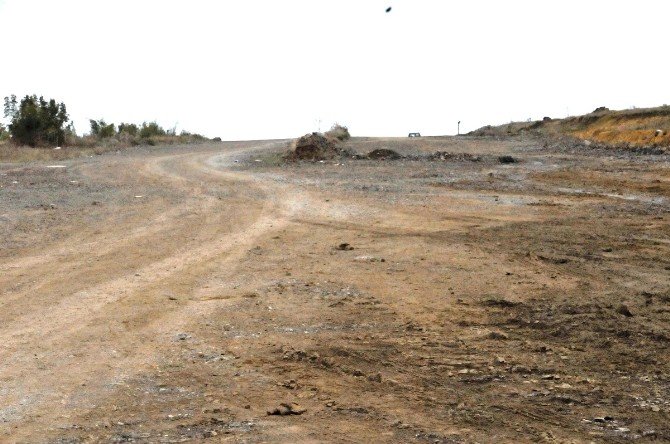 Büyükşehir Atakum’un Yol Ağını Yeniliyor