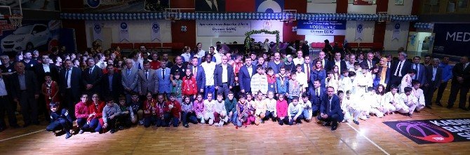 Canik’ten Görkemli Açılış