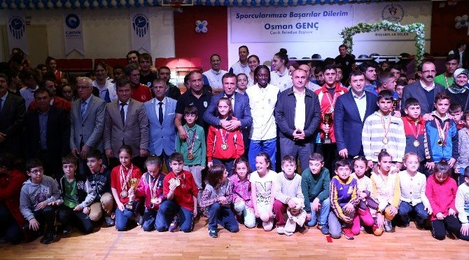 Canik’ten Görkemli Açılış