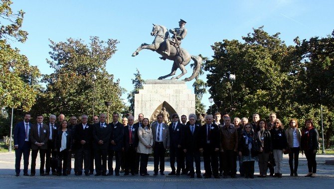 Türkiye’de Her 2 Evden Birinde Diş Fırçası Yok