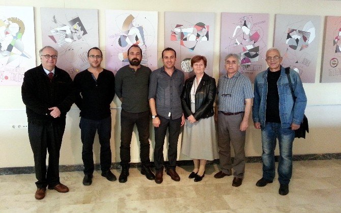 Aslan’ın ’Kadın Ve Toplum’ Temalı Sergisi Ankara’da Açıldı