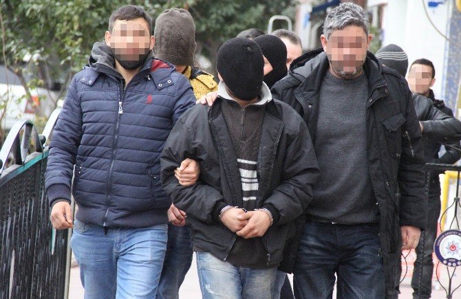 Samsun’da Uyuşturucu Operasyonu: 8 Gözaltı