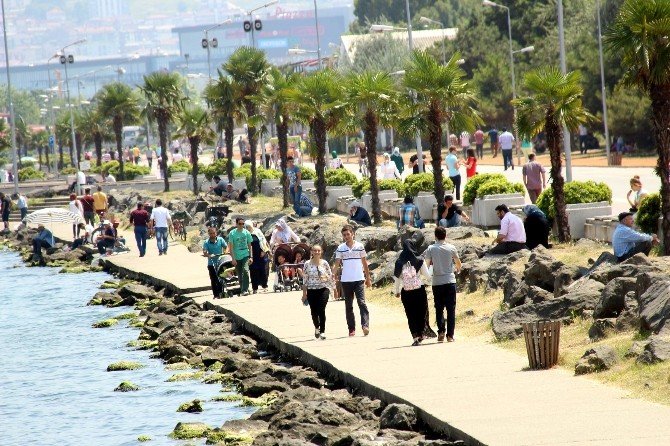 Samsunlu Sıcak Havaya Aldırış Etmedi