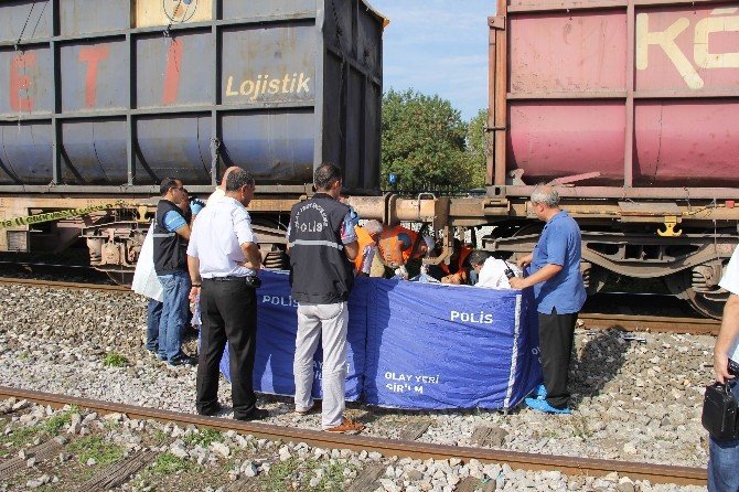 Balık Tutmaya Giderken Trenin Altında Can Verdi