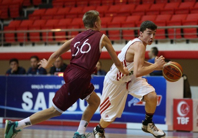 Uluslararası Yıldız Erkekler Basketbol Turnuvası