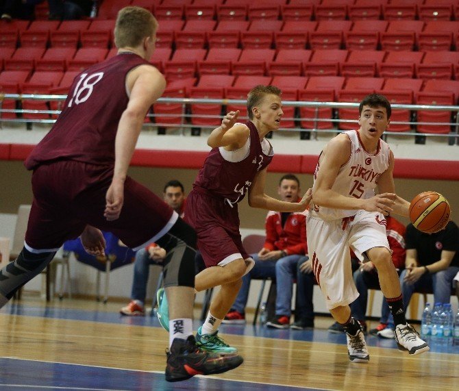 Uluslararası Yıldız Erkekler Basketbol Turnuvası