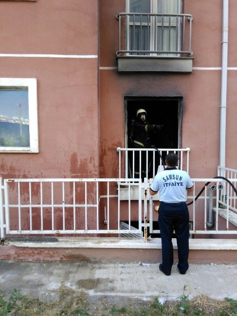 Mültecilerin Kaldığı Evde Yangın Çıktı
