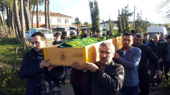 Liseli Nihat Can Ağlattı