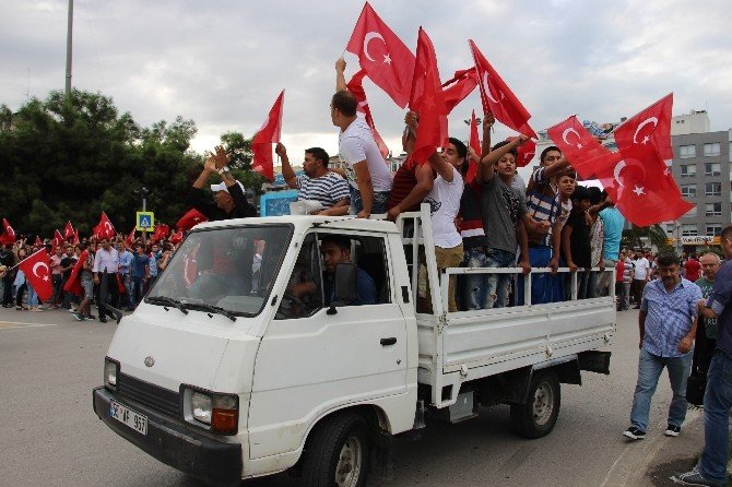 Samsun’da Teröre Tepki Yürüyüşü