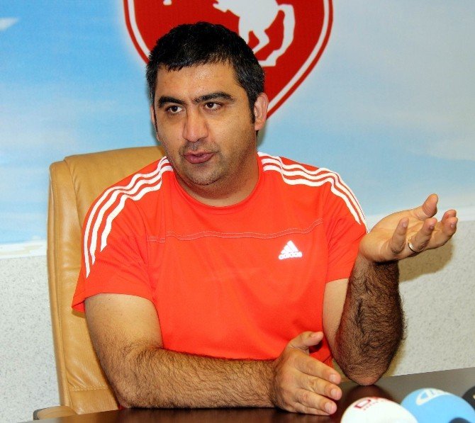 Ümit Özat: “Penaltımız Verilmedi”