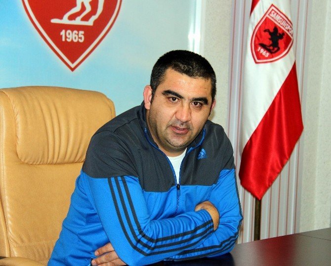 Özat: "Samsunspor Forması Giyiyorsan Her Şeye Katlanacaksın”