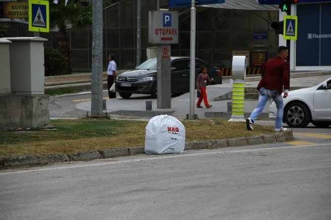 Şüpheli Çanta Patlatılmadan Sahibi Geldi