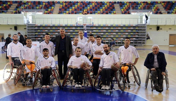 Şanlıurfa Engelli Basketbol Takımı Farklı Kazandı