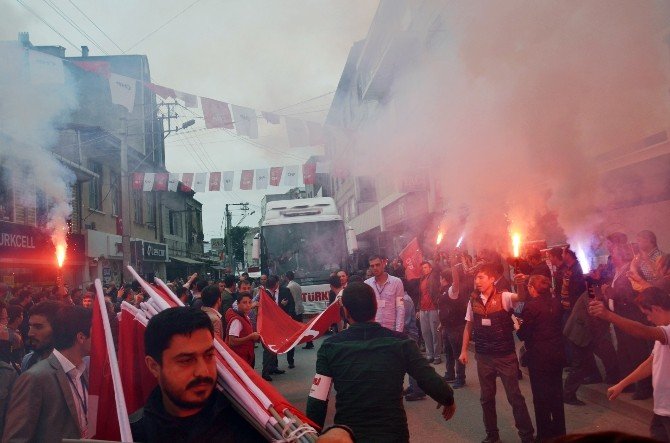 Kılıçdaroğlu’dan Bayanlara ’Kahvehane’ Uyarısı