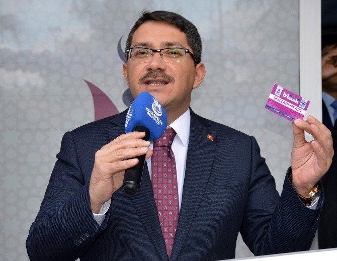 Ak Partili Özdağ Gıda Bankası Açılışına Katıldı