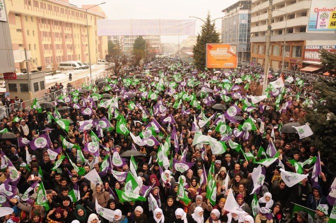 Hdp Eş Genel Başkanı Demirtaş Van’da