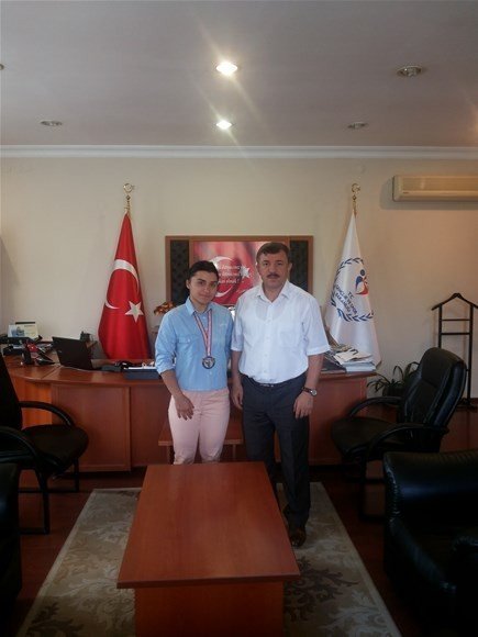 Yalova’ya Halterde İlk Türkiye Şampiyonluğunu Getirdi