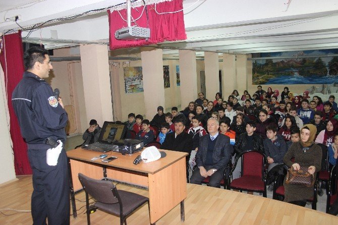 Öğrencilere ‘Trafik’ Semineri