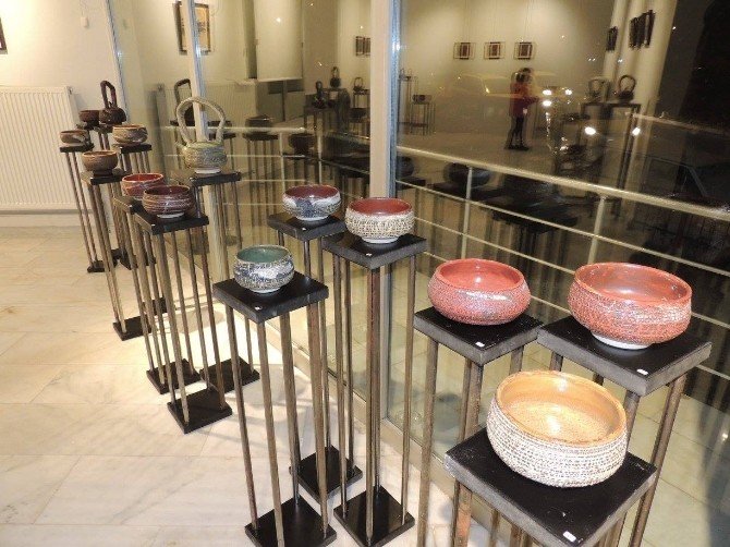 Simit Çay İkramıyla Çaydanlık Sergisi