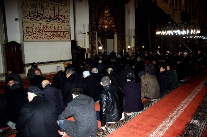 Seyyid Ahmet Arvasi İçin Mevlit Okutuldu