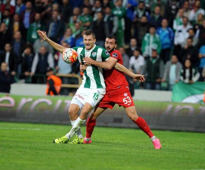Bursaspor İstikrarı Yakalayamadı