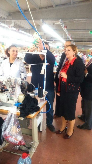 Acar, Tekstil Çalışanları İle Bir Araya Geldi