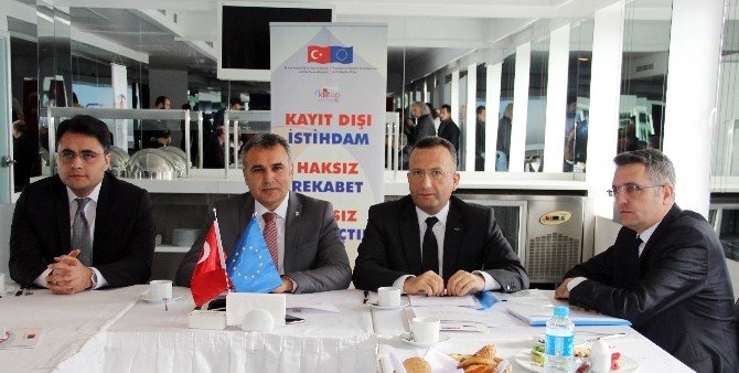 Ünalan: “Eylül Verilerine Göre Kayıt Dışı İstihdamın Oranı Yüzde 34,76”