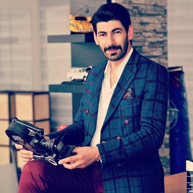 Ünlü Oyuncu Tolga Yüce: "Antalya’da Komedi Filmi Çekeceğiz"