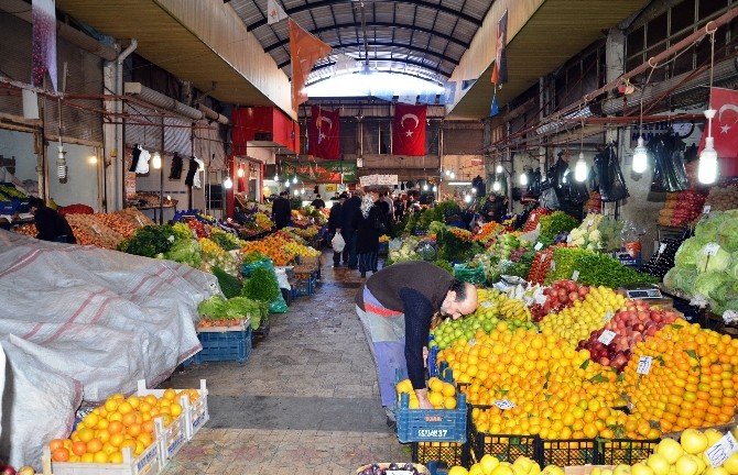 Rusya’nın Türkiye’nin Tarım Ürünlerine İhraç Yasağı Getirmesi