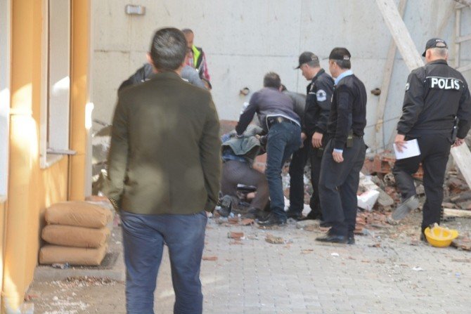 Sinop’ta İstinat Duvarı Çöktü: 1 Ölü