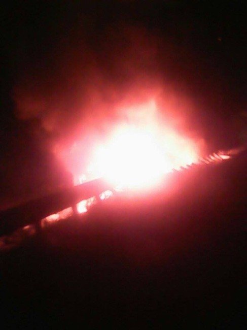 Sinop’ta Kaza Yapan Kamyon Alev Alev Yandı