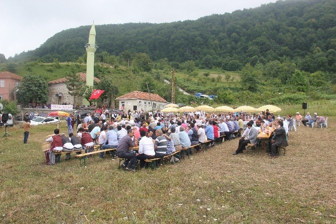 Bakan Yardımcısı Ceylan, 3 Köyün Asfalt Açılış Törenine Katıldı