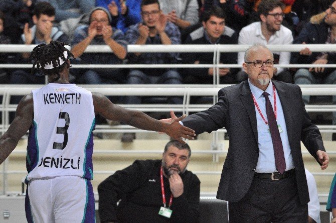 Sinpaş Denizli Basket’te Galibiyet Sevinci