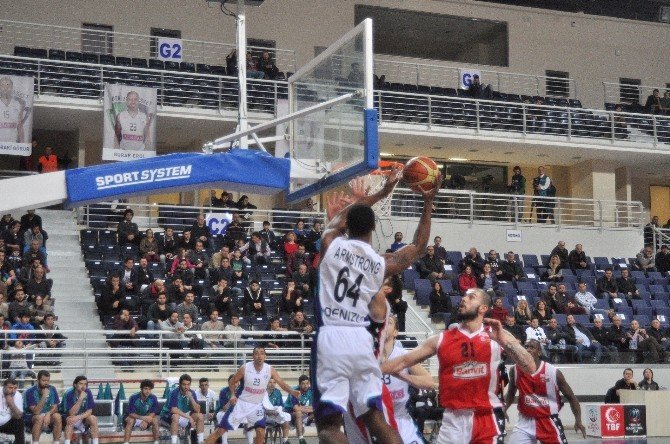 Sinpaş Denizli Basket’te Mağlubiyet Üzüntüsü