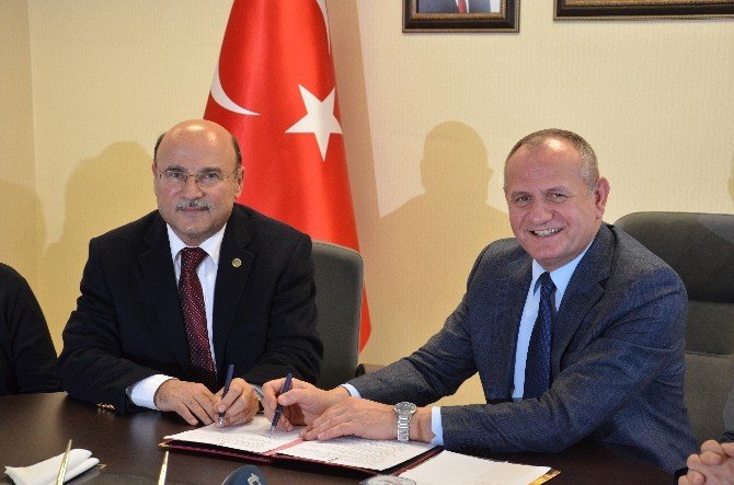 Düzce Belediyesinde Sosyal Denge Sözleşmesi İmzalandı
