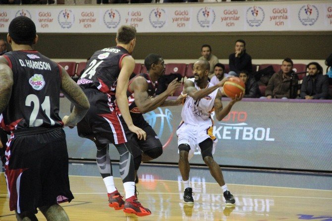 Spor Toto Basketbol Süper Ligi