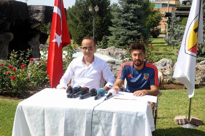 Kayserispor Furkan Özçal’ı Renklerine Bağladı