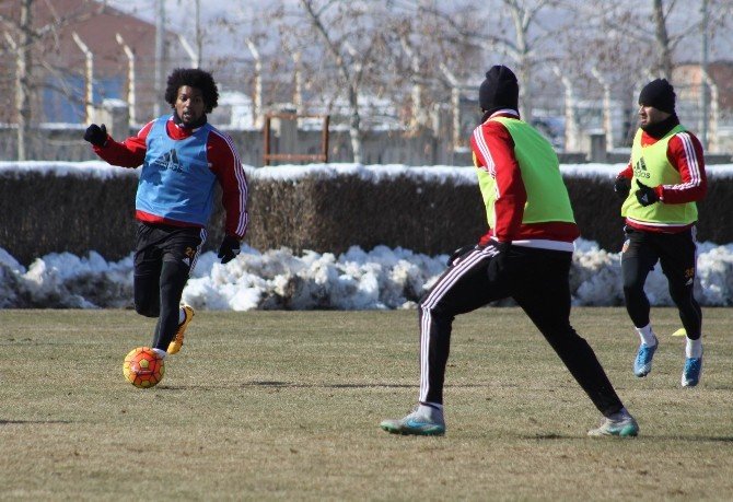 Kayserispor, Trabzonspor’a Bileniyor
