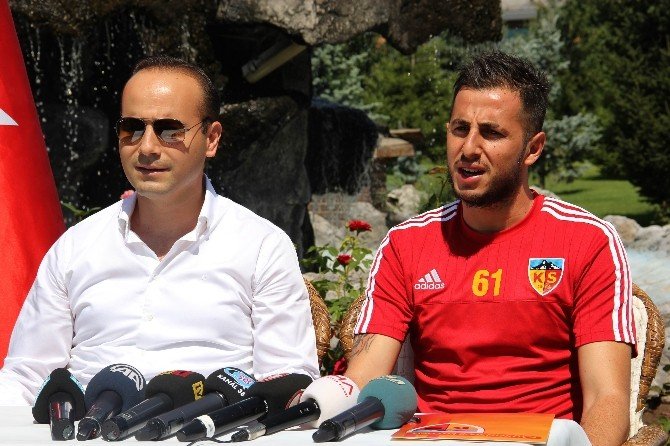 Kayserispor Zeki Yavru’yu Renklerine Bağladı