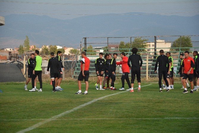 Akhisarspor, Eskişehirspor Maçı Hazırlıklarına Başladı