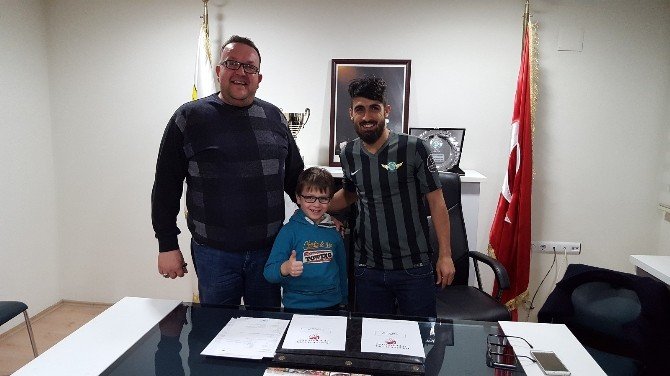 Akhisar Belediyespor, Muğdat Çelik İle Sözleşme İmzaladı