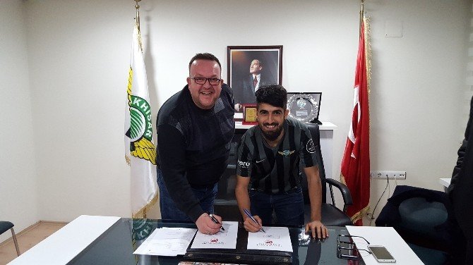 Akhisar Belediyespor, Muğdat Çelik İle Sözleşme İmzaladı