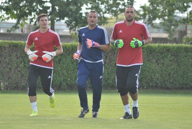 Kayserispor, Hakan Arıkan İle Yollarını Ayırdı