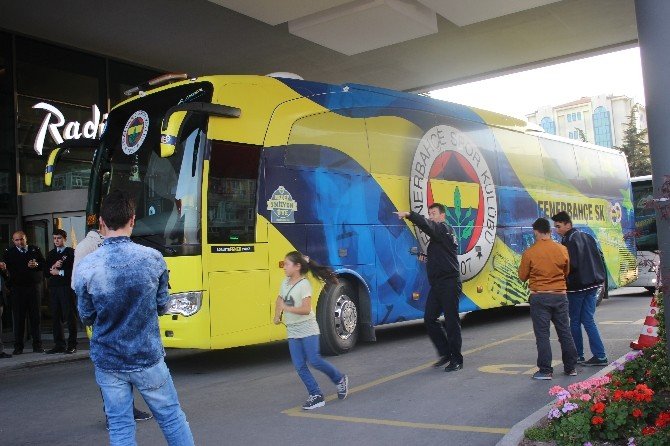 Fenerbahçe, Kayseri’ye Geldi