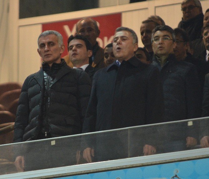 Usta İle Hacıosmaoğlu Maçı Birlikte İzledi