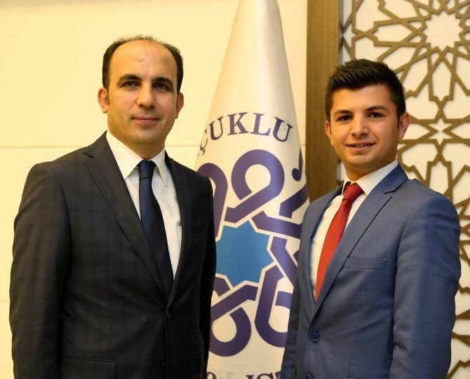 Öğrenci Konseyi Başkanından Altay’a Ziyaret