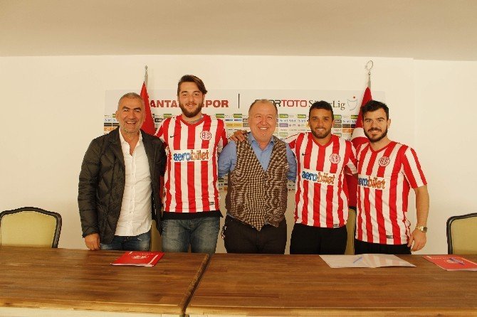 Antalyaspor Transferde Hız Kesmiyor