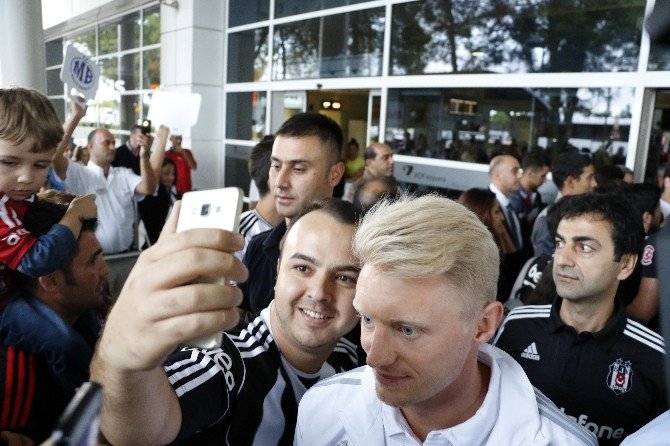 Beşiktaş Antalya’ya Geldi